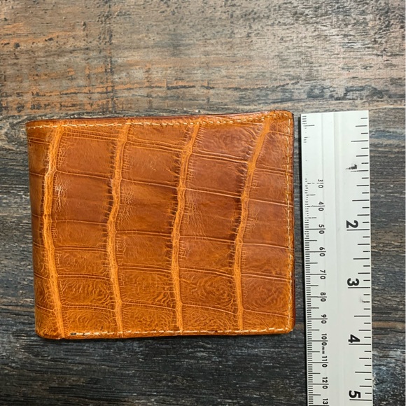 Authentic Alligator Skin Eel Lined Bifold Leather Wallet Cognac Made In USA - Picture 3 of 15